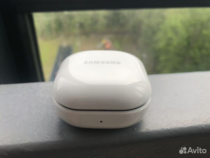 Samsung galaxy buds 2