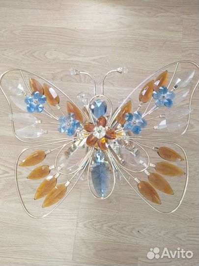 Люстра и бра