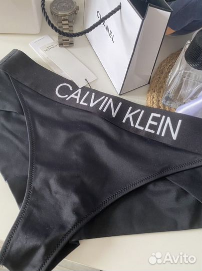 Calvin Klein купальник новый