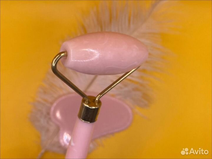 35777 Массажер для похудения с розовым кварцем