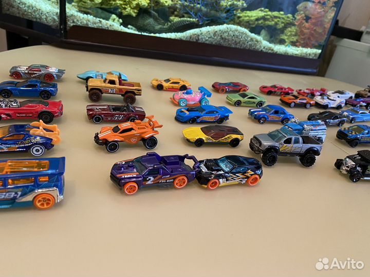 Hot wheels набор машинок