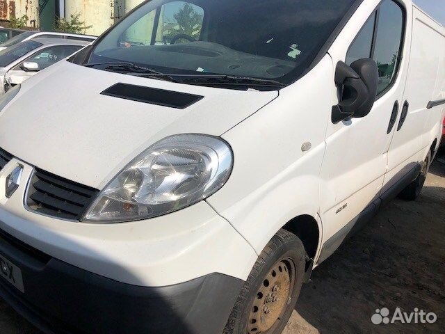 Разбор на запчасти Renault Trafic