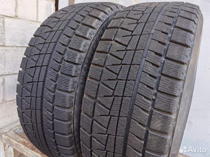 Bridgestone Blizzak Revo GZ 245/45 R18 96Q