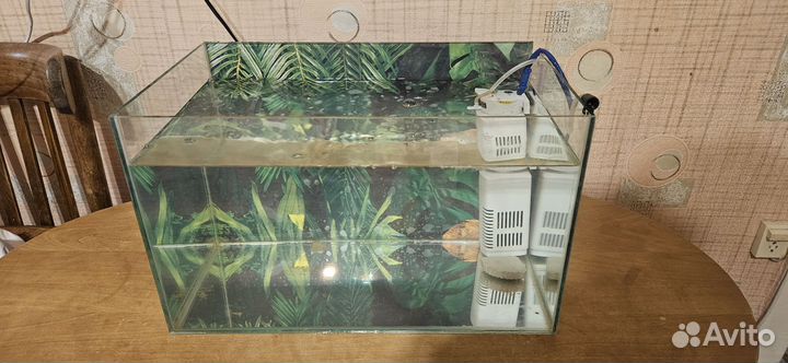 Аквариум для рыбок/черепашек
