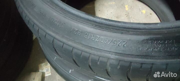 Triangle TH201 Sportex 225/40 R18