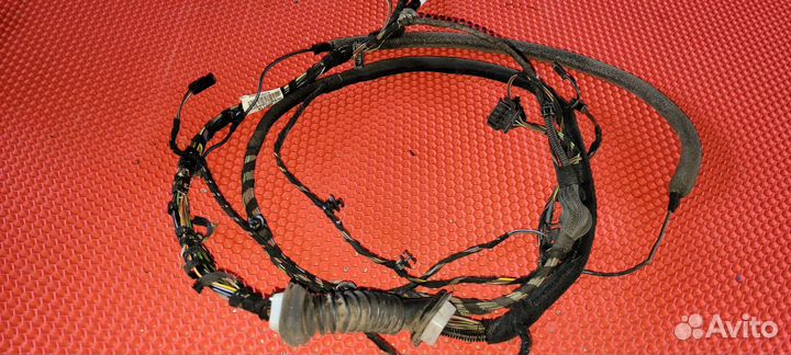 Проводка крышки багажника шкода фабиа