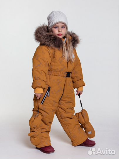 Зимний комбинезон для девочки