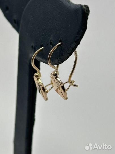 Золотые серьги 583
