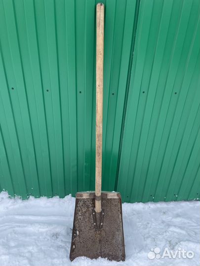 Лопата советская