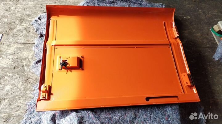 Дверь насосного отсека Doosan DX300LC