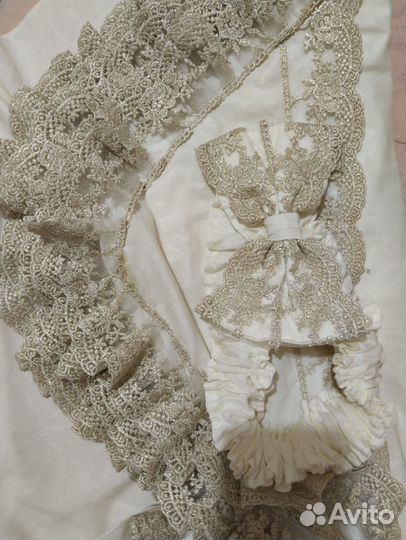 Уголок и бант на выписку