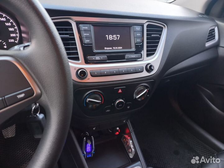 Hyundai Solaris 1.6 МТ, 2020, 25 000 км