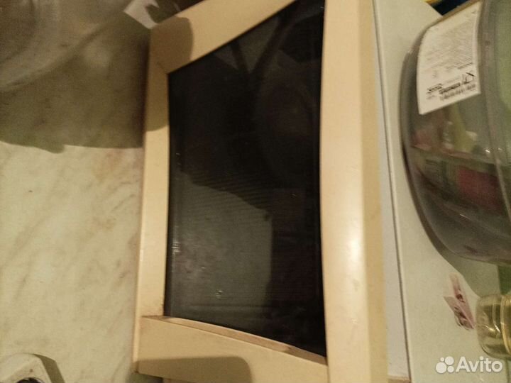 Микроволновая печь Elenberg