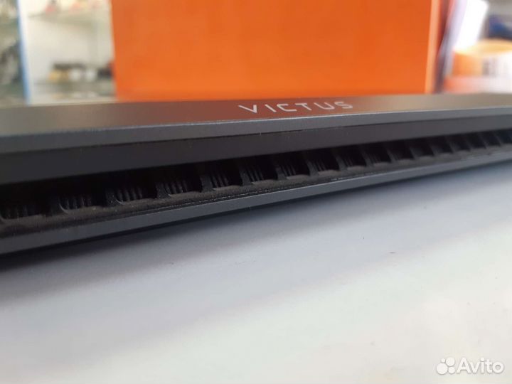 Ноутбук HP victus 16