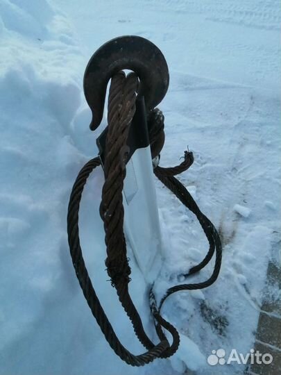 Трос стальной, бу; длинна 3,5; диаметр 20 мм