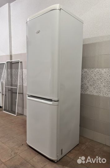 Холодильник Hotpoint Ariston 2 компрессора 185см