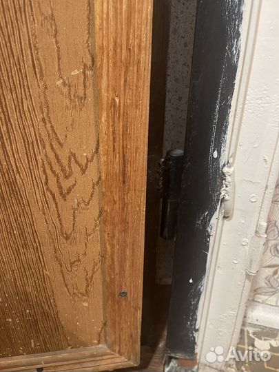 Железная металлическая дверь бу