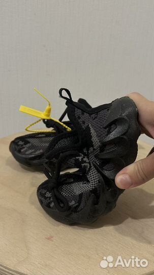 Кроссовки детские изики черные 25
