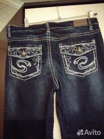 Джинсы женск. классич. т.синие. Новые. L/XL