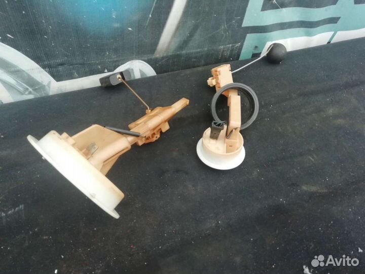 Датчик уровня топлива VW Passat B5+2000-2004 год