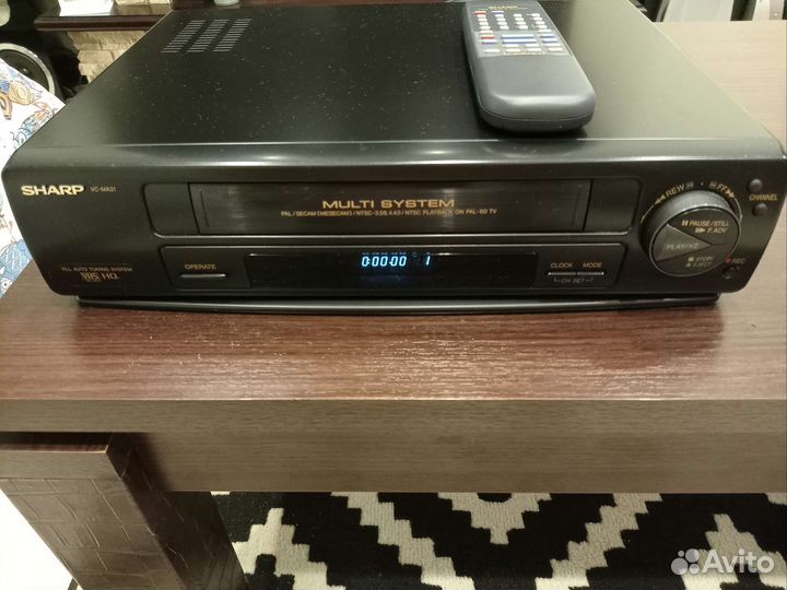 Видео магнитофон Sharp