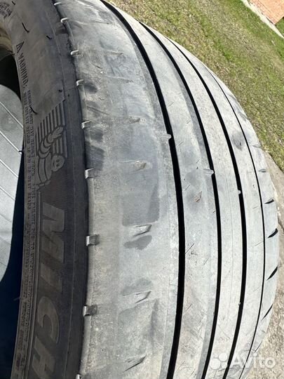 Michelin Pilot Sport 4 235/40 R18 95Y