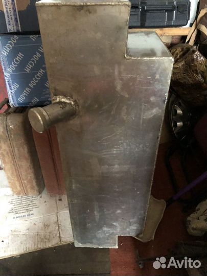 Бак алюминеввй