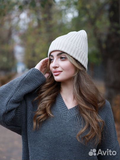Шапка женская вязаная