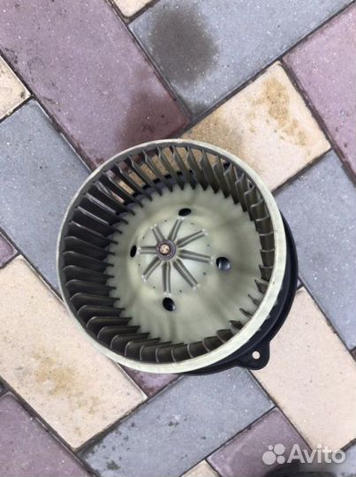 Моторчик печки Geely Emgrand Ec7 1.5