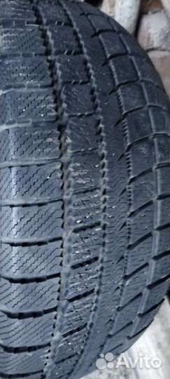 Toyo Winter Tranpath MK3 225/55 R17