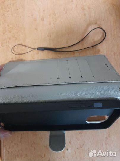 Чехол-книжка и кошелёк для iPhone 14 Plus