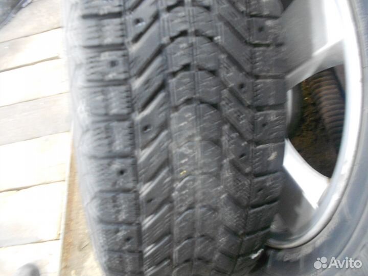 Шины на литых дисках 215 70 16