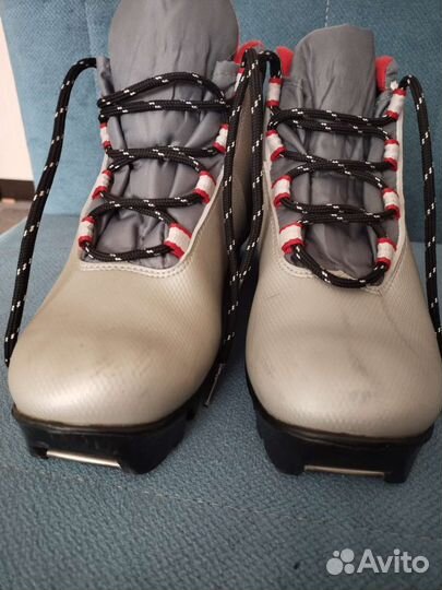 Лыжные ботинки 36 размер