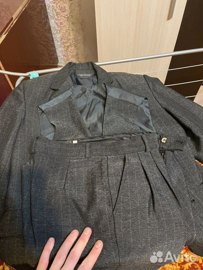 Школьный костюм