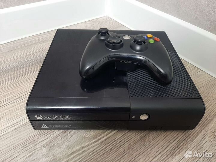 Xbox 360e 500gb freeboot