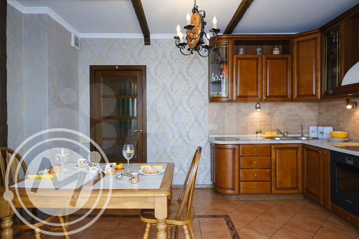 3-к. квартира, 95,5 м², 10/10 эт.