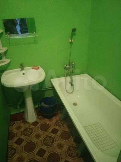 2-к. квартира, 40 м², 1/2 эт.