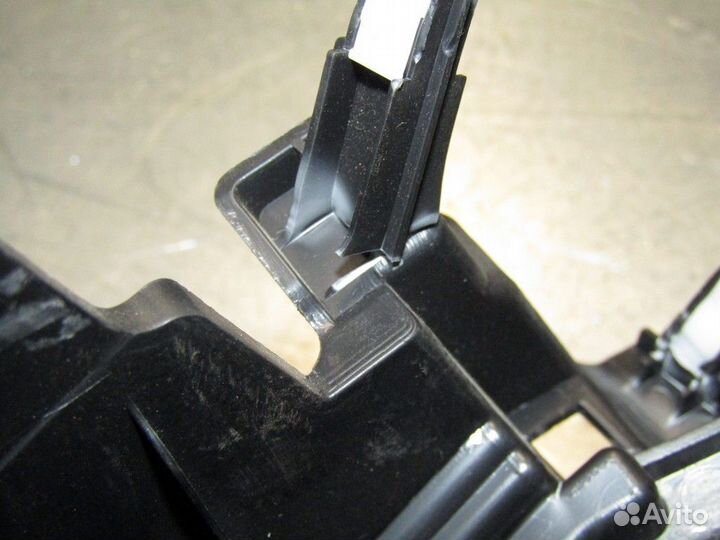 Ящик передней консоли Outlander (GF) 2012