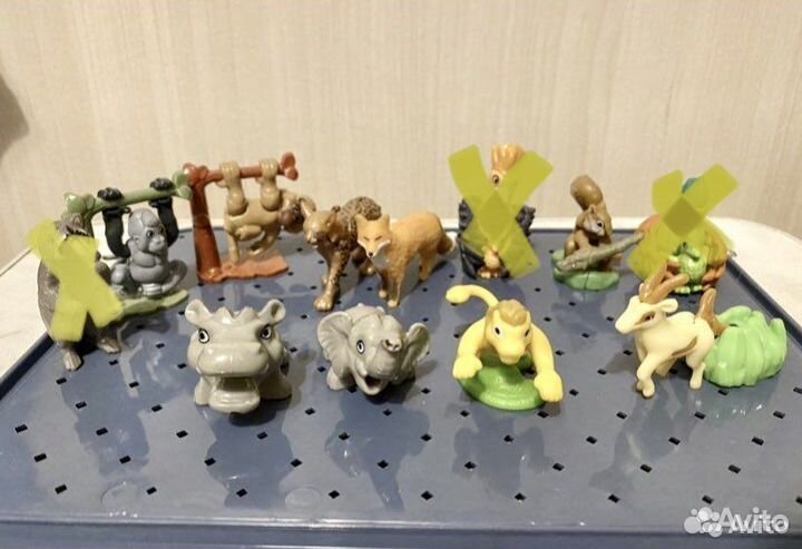 Игрушки Киндер natoons