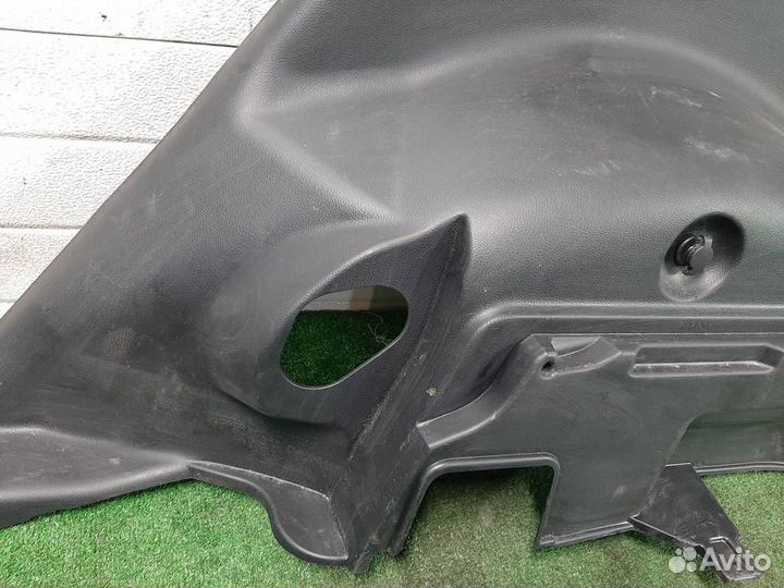 Обшивка багажника правая KIA Sportage 3 (SL) 2012