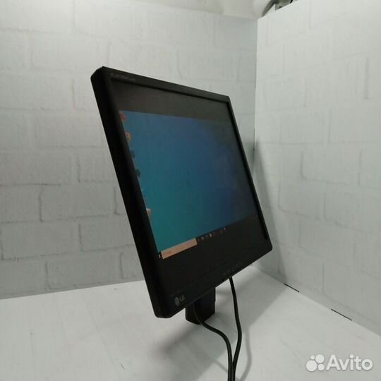 Монитор LG Flatron L1942SE (Рассрочка /О3)