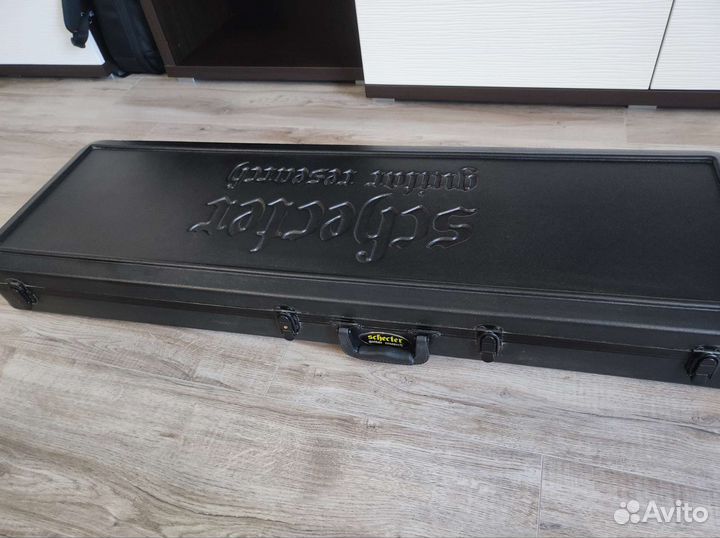Кейс для бас гитары schecter, обмен