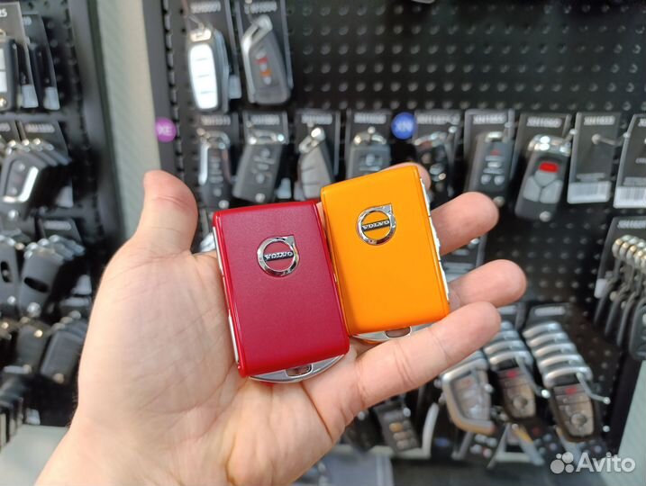 Оригинальный смарт ключ Volvo XC60, XC90, S90