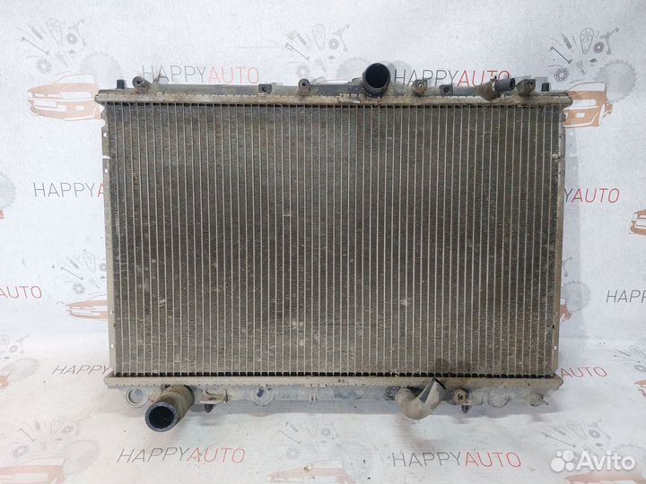 Радиатор охлаждения двс Volvo S40 1 поколения