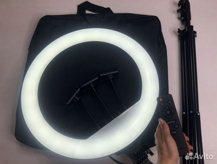 Новые кольцевые лампы / Магазин