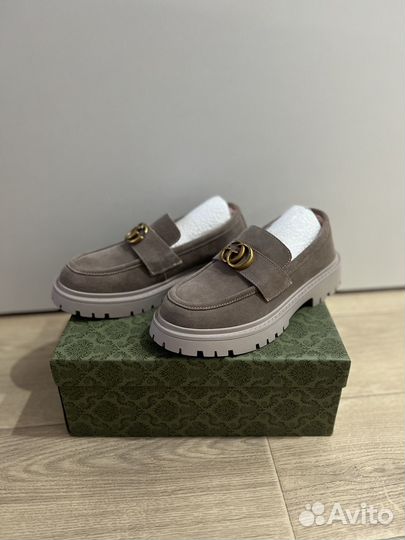 Лоферы женские