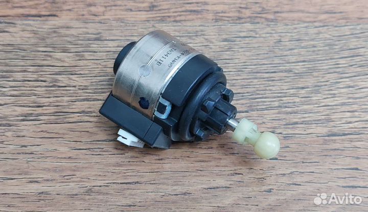 Корректор фары Mercedes Benz GLK