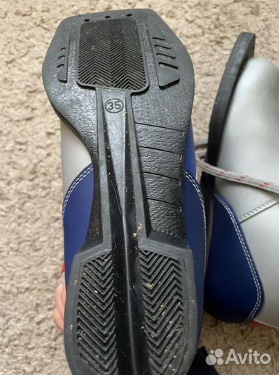 Лыжные ботинки детские 35 размер