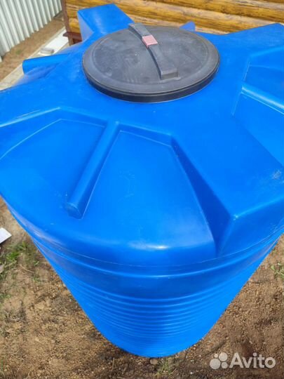 Бак для воды пластиковый (емкость для воды)