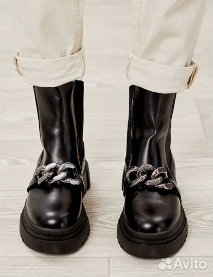 Ботинки женские